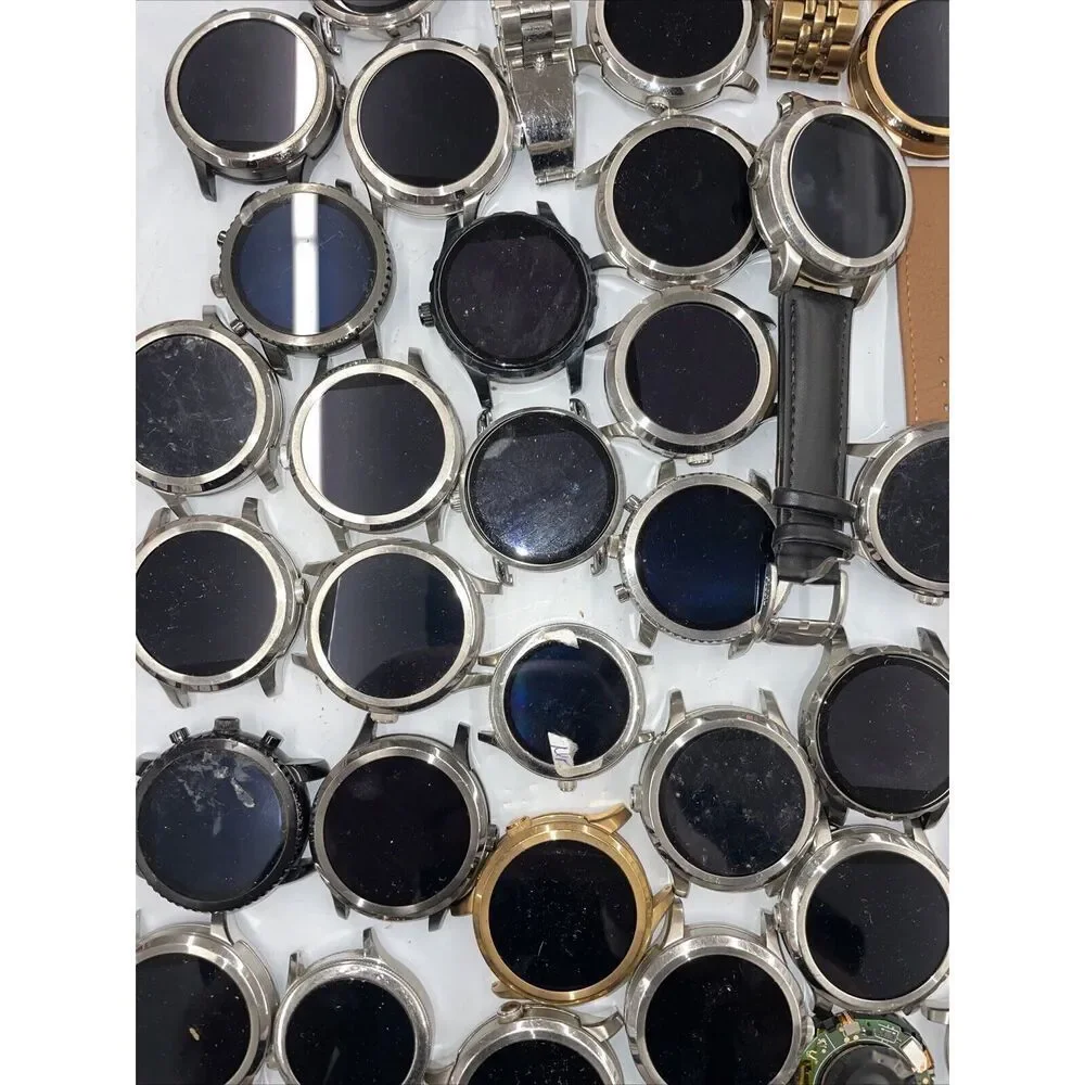 Wholesale watch lot of Michael Kors Gen 3 Smart Watch esQty 100 Sku LAN31